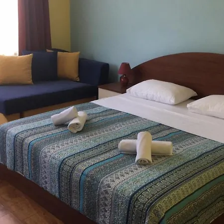 свети кирил 3* Lozenets