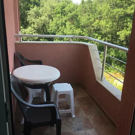 Πανσιόν свети кирил 3*