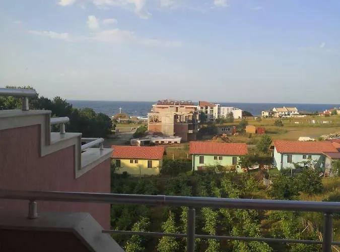 свети кирил 招待所