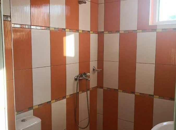 свети кирил 洛泽内茨